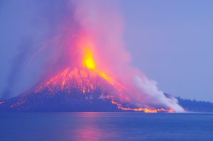 gunung anak krakatau meletus (2/09/2012)