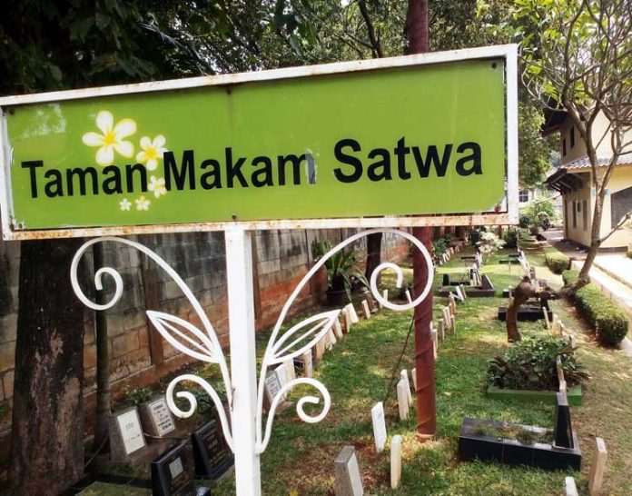 taman makam satwa